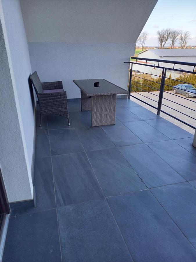 Villa Con Amore Slonsk Bagian luar foto